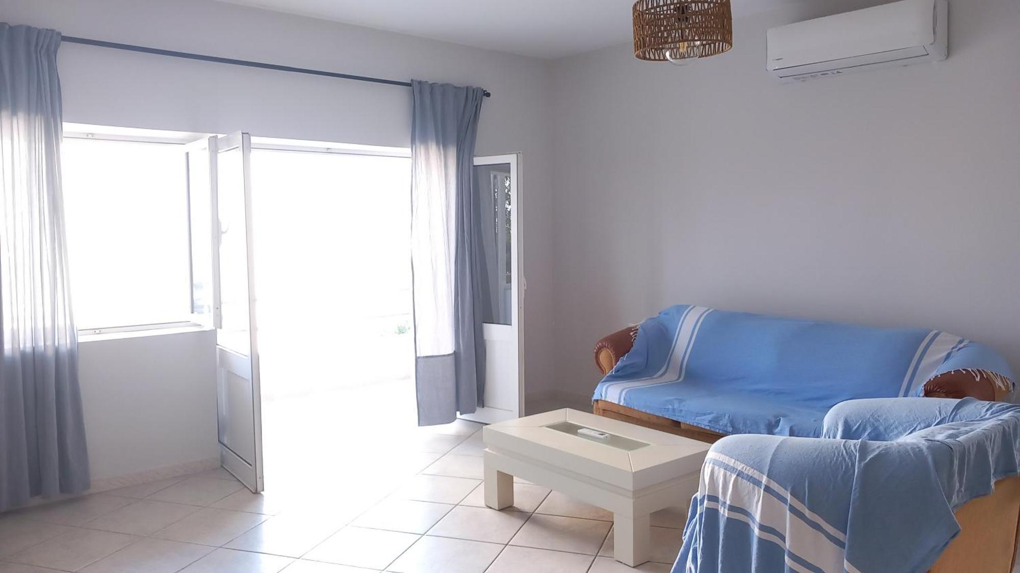 Thomas Apartamento Sarandë
